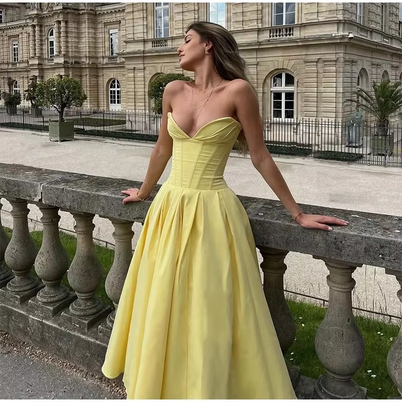 Simple Women strapless pleated maxi dress fashion sexy sleeveless A-line party dress Evening Dress fg6847