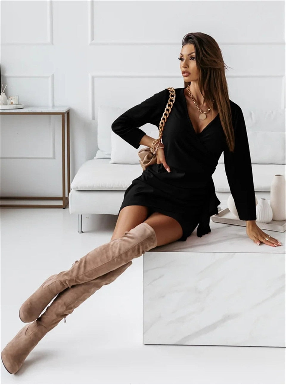Solid Color Dresses V-Neck Long Sleeve Slim Mini Dress